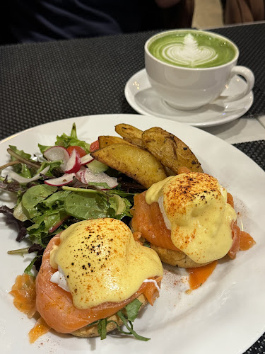 Opinii despre Espresso 21 Cafe Restaurant în Markham - Hospitality and gastronomy