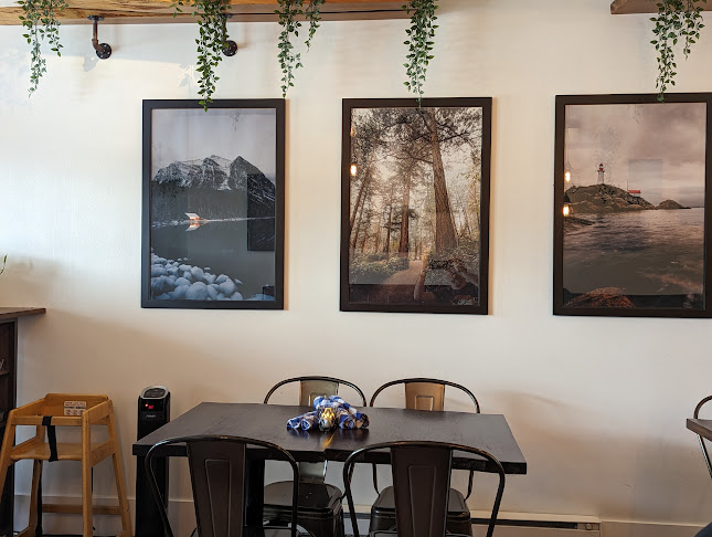 Scratch Kitchen Deep Cove - North Vancouver