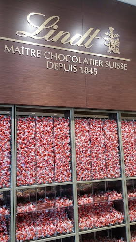 Lindt Chocolate Shop - London