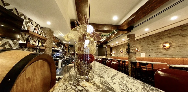 Comentarii opinii despre Bottega 104