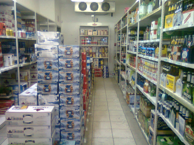 Opinii despre Premier Liquor în Calgary - Hospitality and gastronomy