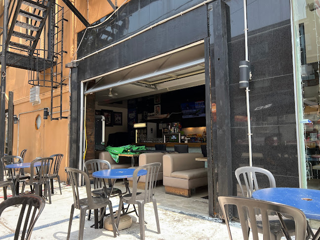 Comentarii opinii despre Rivals Sports Pub