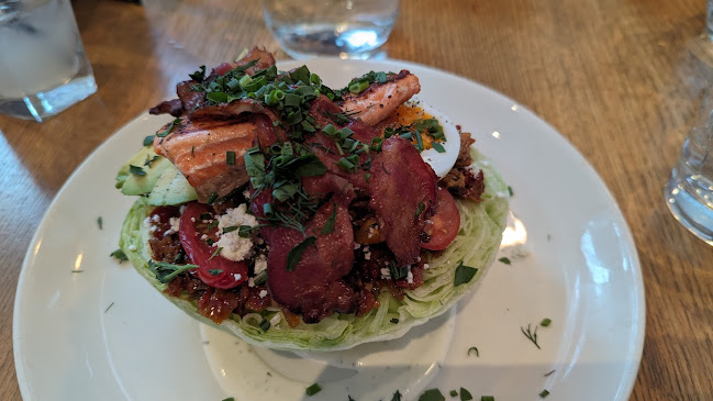 Moxies Toronto Downtown Restaurant