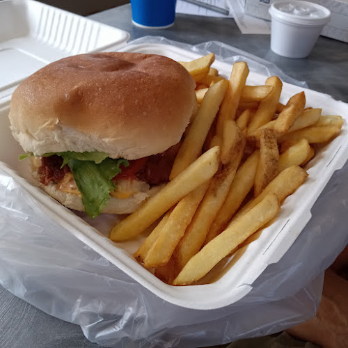 8603 47 Ave NW, Calgary, AB T3B 2A1