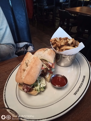 Comentarii opinii despre Browns Socialhouse Waterloo