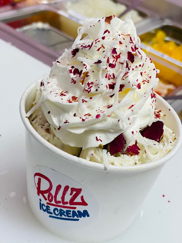 Rollz ice cream (North Park Drive, Brampton) - Hospitality and gastronomy