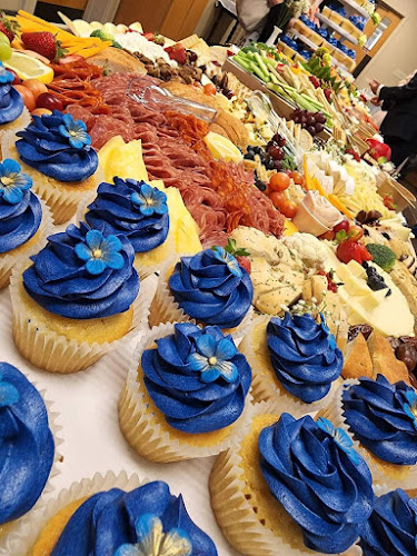 Oh Graze | Catering - Charcuterie Grazing Board and Box - Gifts | - Hospitality and gastronomy