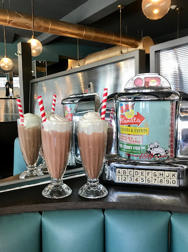 Zak's Diner Elgin St - Ottawa