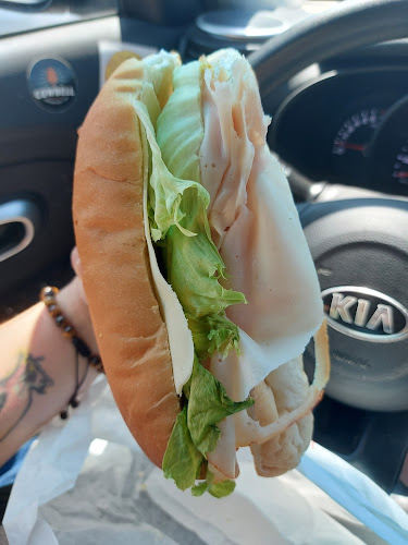 Opinii despre Alfie's Deli în Sarnia - Hospitality and gastronomy