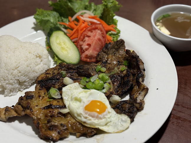 Pho Friendly 18 - Hospitality and gastronomy