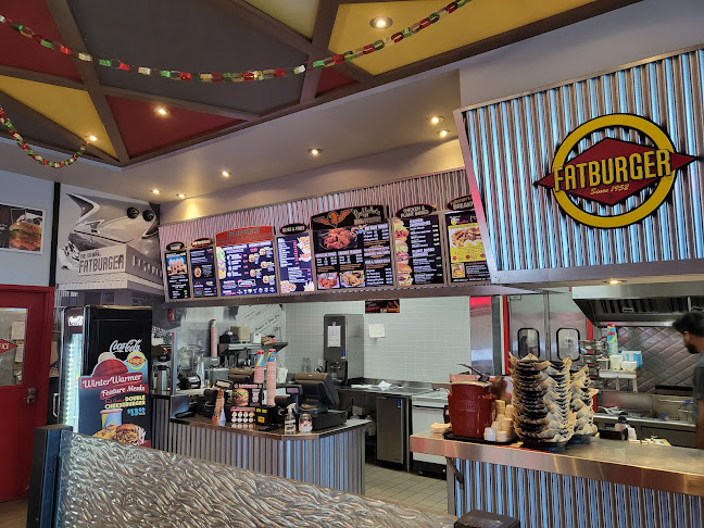 Comentarii opinii despre Fatburger MacLeod Trail