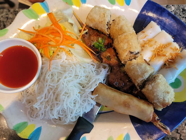 Comentarii opinii despre Vina Vietnamese Restaurant