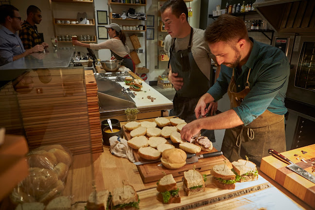 Opinii despre King + Bannatyne în Winnipeg - Hospitality and gastronomy