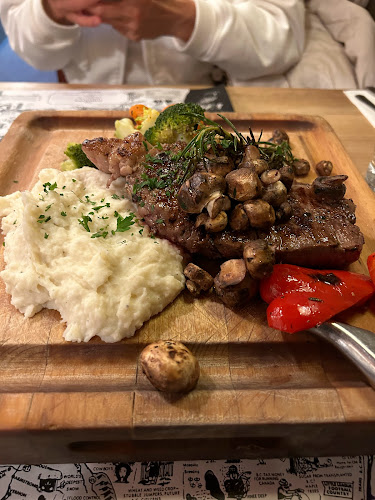 Tomahawk Restaurant - North Vancouver