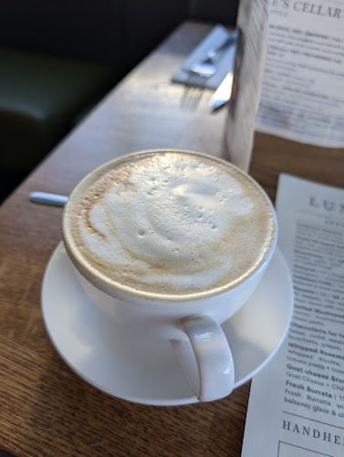 Tiramisu Bistro - Hospitality and gastronomy