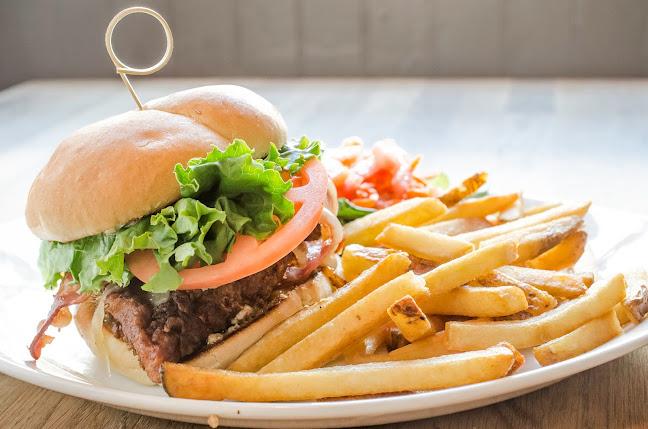 Isaac's Way Restaurant - Hospitality and gastronomy