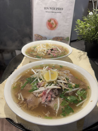 Opinii despre Ha Noi Pho Restaurant în Cold Lake - Hospitality and gastronomy