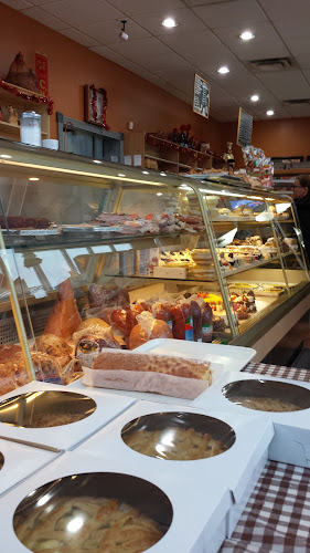 Lisboa Bakery & Deli