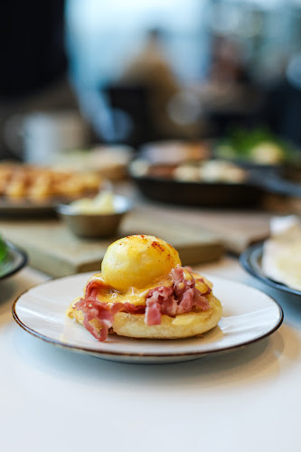 ARC RESTAURANT - Vancouver