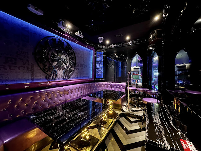 8500 Alexandra Rd #130, Richmond, BC V6X 3L4