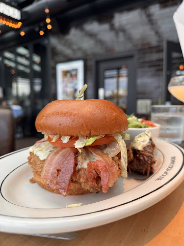 Comentarii opinii despre Browns Socialhouse Brandon