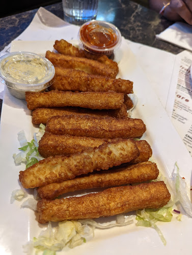 Portly Piper Pub Ajax - Hospitality and gastronomy