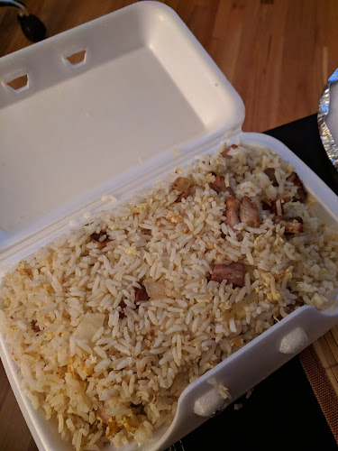 J & J Wonton Noodle House - Hospitality and gastronomy