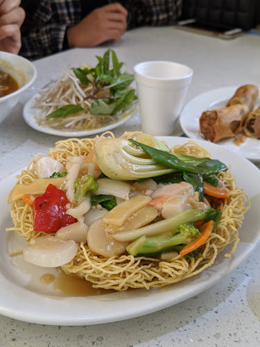 Pho Mi 66 - Brampton