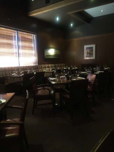 The Keg Steakhouse + Bar - South Edmonton Common - Hospitality and gastronomy