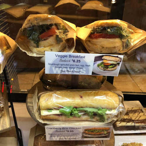 Waves Coffee House - 8th and 8th - Calgary