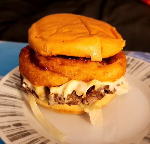 All Out Burger - Hospitality and gastronomy