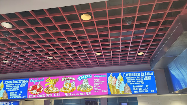 4960 Clifton Hill, Niagara Falls, ON L2G 3N4