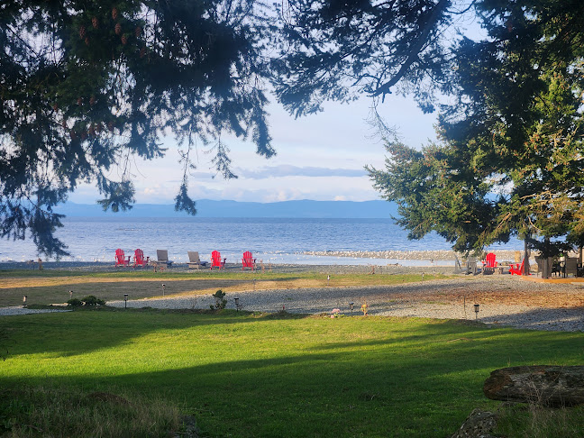 6087 Island Hwy W, Qualicum Beach, BC V9K 2E2