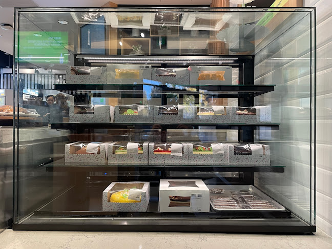 VCC Seiffert Market + Bakeshop - Hospitality and gastronomy