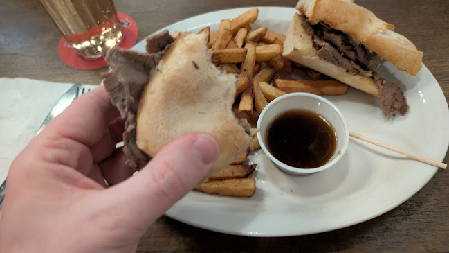 Ye Olde Squire Welland - Hospitality and gastronomy