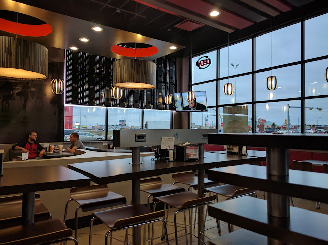 1920 E Victoria Ave, Regina, SK S4N 7K3