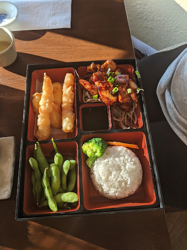 932 Fitzgerald Ave, Courtenay, BC V9N 2R5