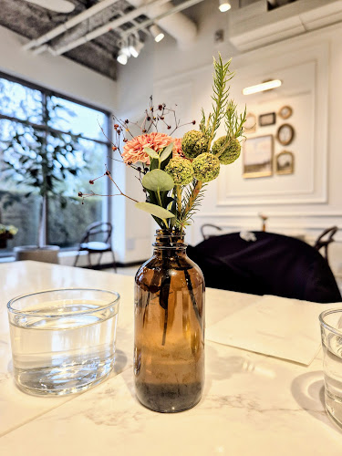 6640 Vedder Rd #100J, Chilliwack, BC V2R 0J2