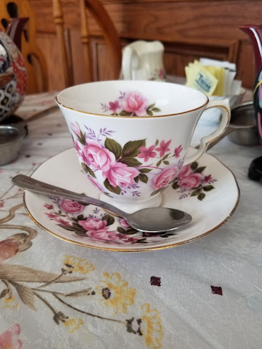 Comentarii opinii despre Queen Charlotte Tea Room