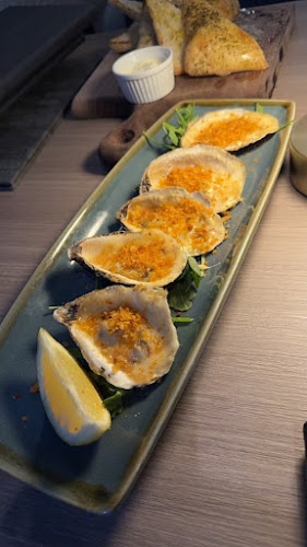 Opinii despre Perla Oyster Bar & Grill în Woodbridge - Hospitality and gastronomy