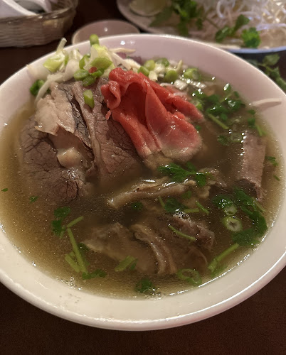 Phở Phượng Hồng Vietnamese Restaurant