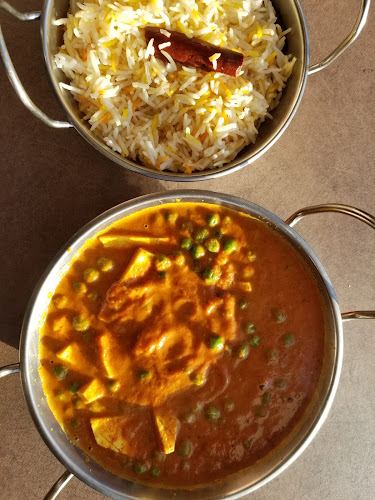 TJs Pizza & Curry in a Hurry - Hospitality and gastronomy