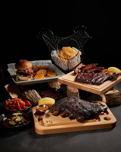 H2 Kitchen + Bar - Hospitality and gastronomy