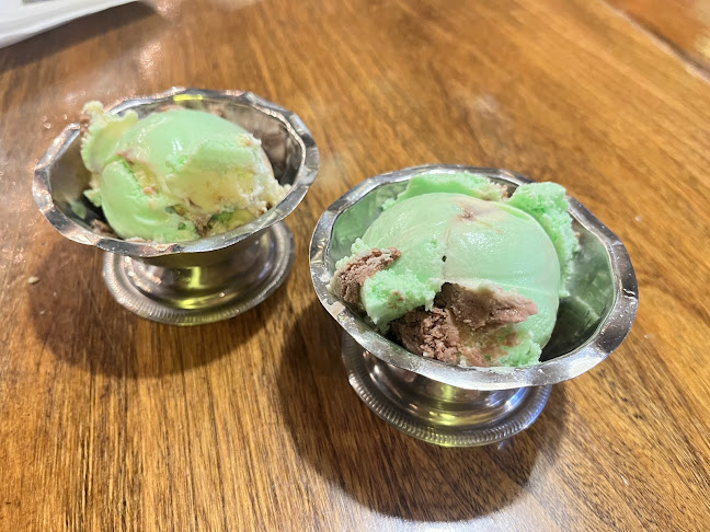 53 Water St, Vancouver, BC V6B 1A1