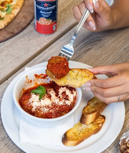 Captain's Oven Pizza Vancouver - Vancouver