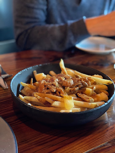 1560 Water St, Kelowna, BC V1Y 1J7