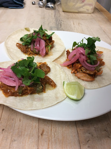 Fresko One World - Victoria