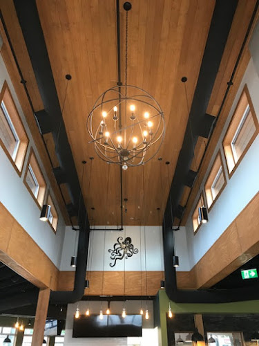 1480 Huntley Rd, Parksville, BC V9P 1W3