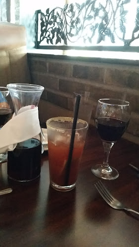 The Greek Islands Restaurant - Chilliwack