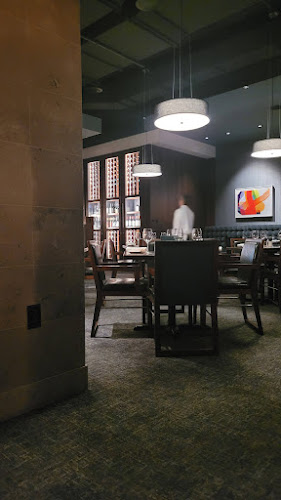 576 Main St, Moncton, NB E1C 0C5